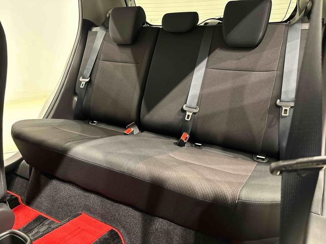 スイフトスポーツベースグレード CD 6速マニュアル LEDヘッドライトCDステレオ 6速マニュアル プッシュボタンスタート シートヒーター オートエアコン LEDヘッドライト フォグランプ コーナーセンサー(広島県)の中古車