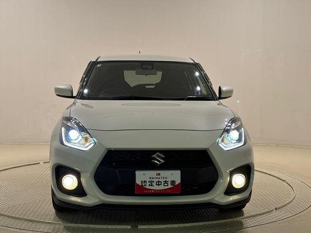 スイフトスポーツベースグレード CD 6速マニュアル LEDヘッドライトCDステレオ 6速マニュアル プッシュボタンスタート シートヒーター オートエアコン LEDヘッドライト フォグランプ コーナーセンサー(広島県)の中古車
