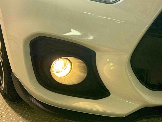 スイフトスポーツベースグレード CD 6速マニュアル LEDヘッドライトCDステレオ 6速マニュアル プッシュボタンスタート シートヒーター オートエアコン LEDヘッドライト フォグランプ コーナーセンサー(広島県)の中古車