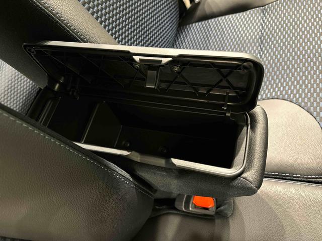 タントカスタムＸ　ＳＲＳサイドエアバッグ　バックカメラ付両側電動スライドドア　ＬＥＤヘッドライト　ＬＥＤフォグランプ　プッシュボタンスタート　オートホールドブレーキ機能付き電動パーキングブレーキ　１４インチアルミホイール　前席シートヒーター（広島県）の中古車