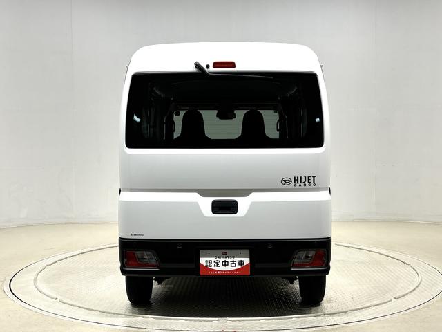 ハイゼットカーゴDXキーレスエントリー マニュアルエアコン 運転席・助手席パワーウインドウ オートライト ハンド式サイドブレーキ ハロゲンヘッドライト アイドリングストップ機能 テンパータイヤ(広島県)の中古車