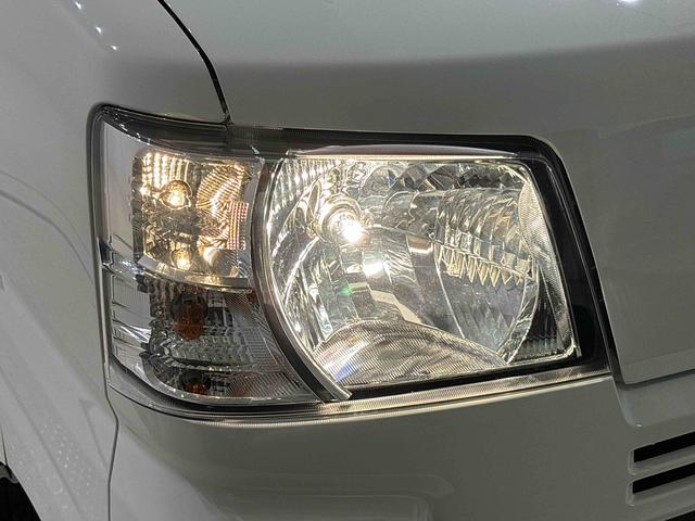 ハイゼットカーゴDXキーレスエントリー マニュアルエアコン 運転席・助手席パワーウインドウ オートライト ハンド式サイドブレーキ ハロゲンヘッドライト アイドリングストップ機能 テンパータイヤ(広島県)の中古車