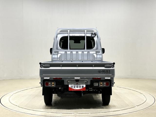 ハイゼットトラックジャンボエクストラ 電動格納式ドアミラー パワーウインドウ4WD LEDヘッドランプ(専用意匠)オーバーヘッドシェルフ プッシュボタンスタート キーフリーシステム スペアタイヤ LED大型荷台作業灯 スモークドガラス(クォーターウインドウ)(広島県)の中古車