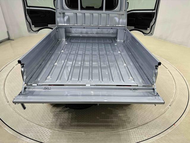 ハイゼットトラックジャンボエクストラ 電動格納式ドアミラー パワーウインドウ4WD LEDヘッドランプ(専用意匠)オーバーヘッドシェルフ プッシュボタンスタート キーフリーシステム スペアタイヤ LED大型荷台作業灯 スモークドガラス(クォーターウインドウ)(広島県)の中古車