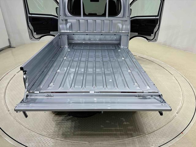 ハイゼットトラックジャンボエクストラ 電動格納式ドアミラー パワーウインドウ4WD LEDヘッドランプ(専用意匠)オーバーヘッドシェルフ プッシュボタンスタート キーフリーシステム スペアタイヤ LED大型荷台作業灯 スモークドガラス(クォーターウインドウ)(広島県)の中古車