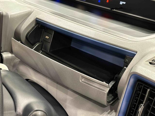 タントカスタムＸセレクション　バックモニター　ＥＴＣ　オートライト運転席・助手席シートヒーター　後席両側パワースライドドア　ＬＥＤヘッドライト・フォグランプ　サイドエアバッグ　プッシュボタンスタート　キーフリーシステム　オートエアコン（広島県）の中古車