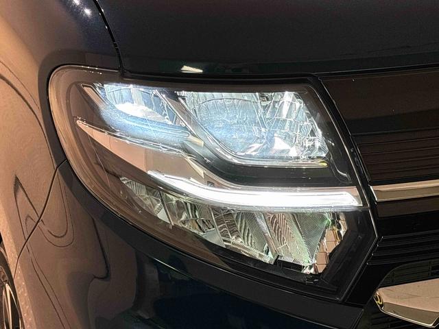 タントカスタムＸセレクション　バックモニター　ＥＴＣ　オートライト運転席・助手席シートヒーター　後席両側パワースライドドア　ＬＥＤヘッドライト・フォグランプ　サイドエアバッグ　プッシュボタンスタート　キーフリーシステム　オートエアコン（広島県）の中古車