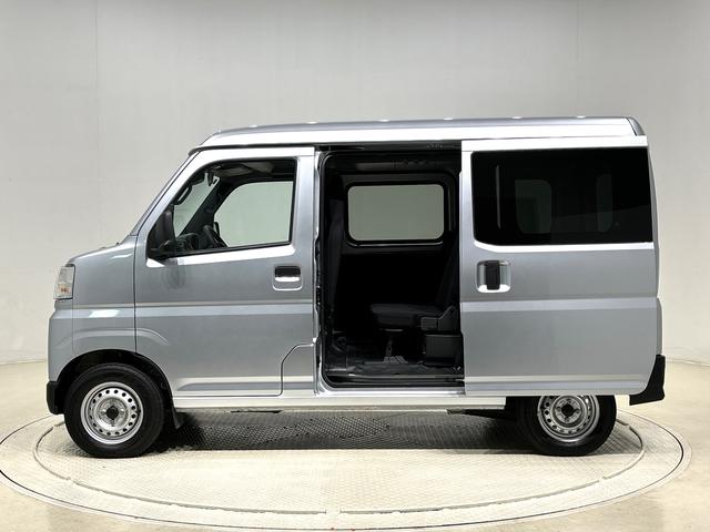 ハイゼットカーゴＤＸハロゲンヘッドランプ　　荷室ランプ　コーナーセンサー　ＡＭ・ＦＭラジオ　テンパータイヤ　キーレスエントリー　オーバーヘッドシェルフ（広島県）の中古車