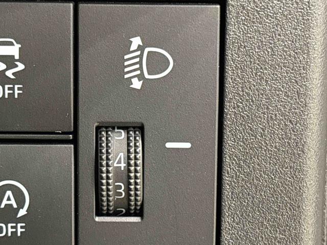 ハイゼットカーゴＤＸハロゲンヘッドランプ　　荷室ランプ　コーナーセンサー　ＡＭ・ＦＭラジオ　テンパータイヤ　キーレスエントリー　オーバーヘッドシェルフ（広島県）の中古車