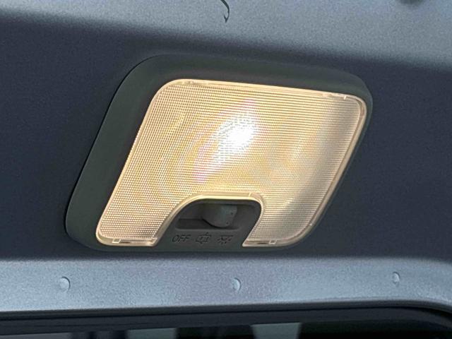 ハイゼットカーゴＤＸハロゲンヘッドランプ　　荷室ランプ　コーナーセンサー　ＡＭ・ＦＭラジオ　テンパータイヤ　キーレスエントリー　オーバーヘッドシェルフ（広島県）の中古車