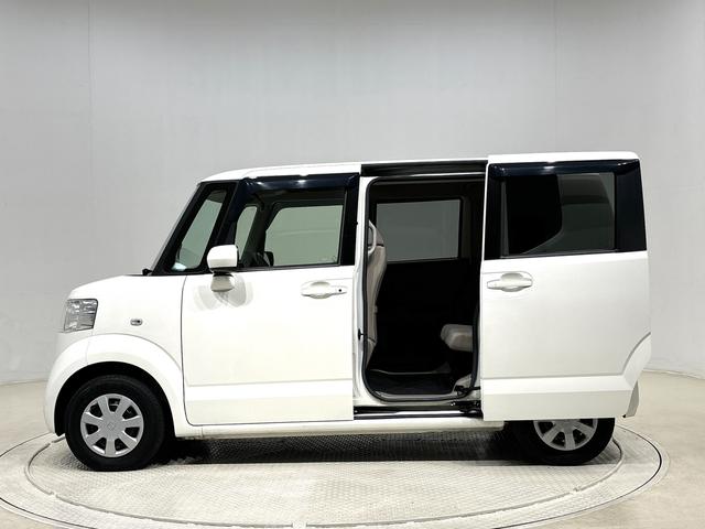 Ｎ−ＢＯＸＧナビゲーション　ＥＴＣ　プッシュスタート　マニュアルエアコン　ヘッドライトレベリング　電動格納式ドアミラー　横滑り防止装置　キーフリーシステム（広島県）の中古車