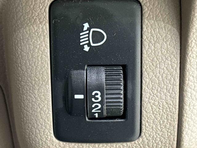 Ｎ−ＢＯＸＧナビゲーション　ＥＴＣ　プッシュスタート　マニュアルエアコン　ヘッドライトレベリング　電動格納式ドアミラー　横滑り防止装置　キーフリーシステム（広島県）の中古車