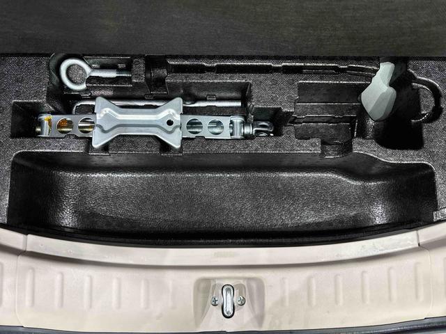 Ｎ−ＢＯＸＧナビゲーション　ＥＴＣ　プッシュスタート　マニュアルエアコン　ヘッドライトレベリング　電動格納式ドアミラー　横滑り防止装置　キーフリーシステム（広島県）の中古車