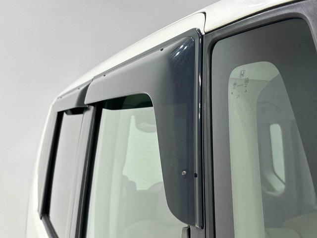 Ｎ−ＢＯＸＧナビゲーション　ＥＴＣ　プッシュスタート　マニュアルエアコン　ヘッドライトレベリング　電動格納式ドアミラー　横滑り防止装置　キーフリーシステム（広島県）の中古車