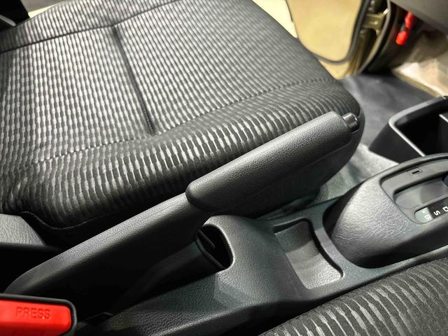 ハイゼットトラックジャンボエクストラ CVT 4WD プッシュボタンスタートプッシュボタンスタート パワーウインドー 電動格納式ドアミラー ガードフレーム 格納式テールゲートチェーン LEDへッドランプ LEDフォグランプ スペアタイヤ(広島県)の中古車