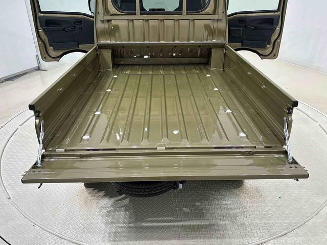 ハイゼットトラックジャンボエクストラ CVT 4WD プッシュボタンスタートプッシュボタンスタート パワーウインドー 電動格納式ドアミラー ガードフレーム 格納式テールゲートチェーン LEDへッドランプ LEDフォグランプ スペアタイヤ(広島県)の中古車