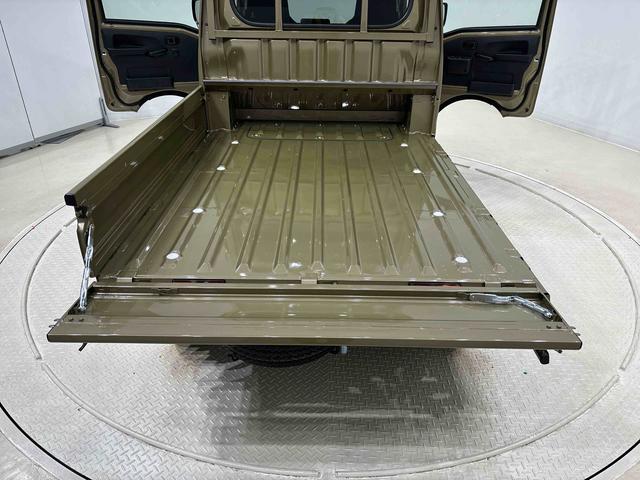 ハイゼットトラックジャンボエクストラ CVT 4WD プッシュボタンスタートプッシュボタンスタート パワーウインドー 電動格納式ドアミラー ガードフレーム 格納式テールゲートチェーン LEDへッドランプ LEDフォグランプ スペアタイヤ(広島県)の中古車