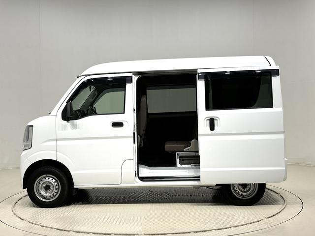 エブリイＰＡリミテッドナビゲーション　バックカメラ　ＥＴＣ　マニュアルエアコン　キーレスエントリー　ヘッドライトレベリング　セキュリティーアラーム　横滑り防止（広島県）の中古車