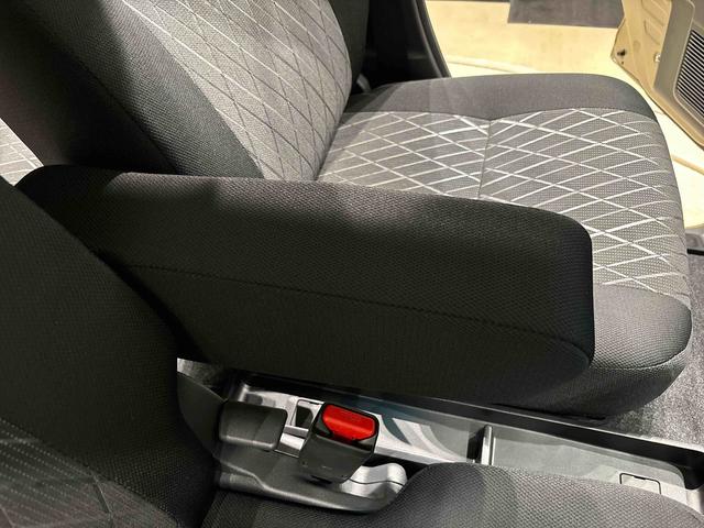 アトレーＲＳ　バックカメラ　両側パワースライドドア　キーフリー両側電動スライドドア　キーフリーシステム　電動格納ドアミラー　ＬＥＤヘッドランプ＆フォグランプ　アダプティブクルーズコントロール（広島県）の中古車