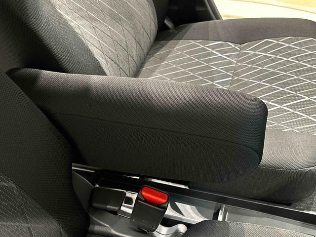 アトレーＲＳ電動格納式ドアミラー　両側パワースライドドアウエルカムオープン機能　オートエアコン　ＬＥＤヘッドランプ　ＬＥＤフォグランプ　プッシュボタンスタート　リバース連動リヤワイパー　リヤスモークガラス（広島県）の中古車