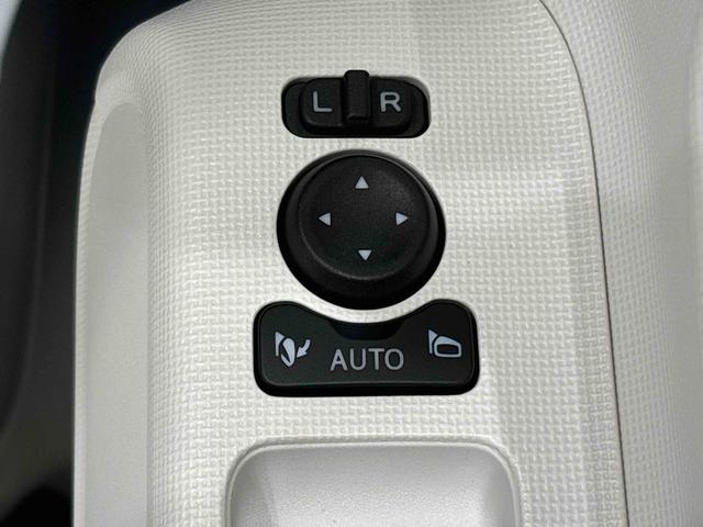 ムーヴキャンバスストライプスＧ　ＬＥＤオートライトＬＥＤオートライト・フォグランプ　電動パーキングブレーキ　プッシュボタンスタート　セキュリティアラーム　バックカメラ　両側パワースライドドアウエルカムオープン機能　オート電動格納式ドアミラー（広島県）の中古車