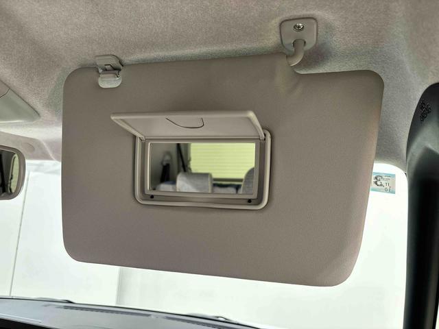 ムーヴキャンバスストライプスＧ　ＬＥＤオートライトＬＥＤオートライト・フォグランプ　電動パーキングブレーキ　プッシュボタンスタート　セキュリティアラーム　バックカメラ　両側パワースライドドアウエルカムオープン機能　オート電動格納式ドアミラー（広島県）の中古車