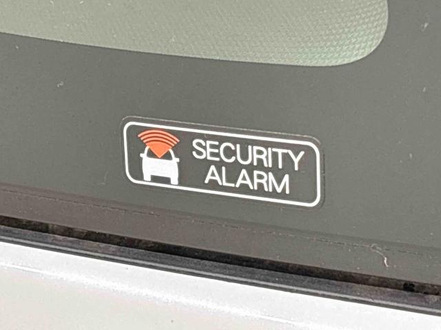 ムーヴキャンバスストライプスG バックモニター対応カメラ シートヒーターLEDオートライト・フォグランプ 電動パーキングブレーキ プッシュボタンスタート セキュリティアラーム バックカメラ 両側パワースライドドアウエルカムオープン機能 オート電動格納式ドアミラー(広島県)の中古車