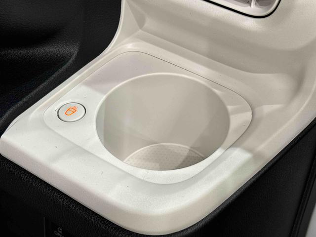 ムーヴキャンバスストライプスＧターボ　運転席・助手席シートヒーター純正ナビ装着用アップグレードパック　両側電動スライドドア　電動パーキングブレーキ　オートブレーキホールド機能　運転席シートリフター　チルトステアリング　キーフリーシステム（広島県）の中古車