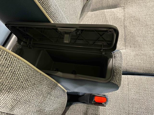 ムーヴキャンバスストライプスＧターボ　運転席・助手席シートヒーター純正ナビ装着用アップグレードパック　両側電動スライドドア　電動パーキングブレーキ　オートブレーキホールド機能　運転席シートリフター　チルトステアリング　キーフリーシステム（広島県）の中古車