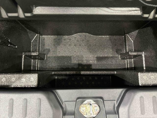 ムーヴキャンバスストライプスＧターボ　運転席・助手席シートヒーター純正ナビ装着用アップグレードパック　両側電動スライドドア　電動パーキングブレーキ　オートブレーキホールド機能　運転席シートリフター　チルトステアリング　キーフリーシステム（広島県）の中古車