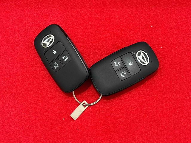 ムーヴキャンバスストライプスＧターボ　運転席・助手席シートヒーター純正ナビ装着用アップグレードパック　両側電動スライドドア　電動パーキングブレーキ　オートブレーキホールド機能　運転席シートリフター　チルトステアリング　キーフリーシステム（広島県）の中古車