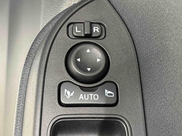 タントカスタムＲＳ　　両側パワースライドドア　ＬＥＤヘッドライトＬＥＤオートライト　パワースライドドアウェルカムオープン機能　電動パーキングブレーキ　運転席助手席シートヒーター　アルミホイール　キーフリーシステム　　オート電動格納式ドアミラー（広島県）の中古車