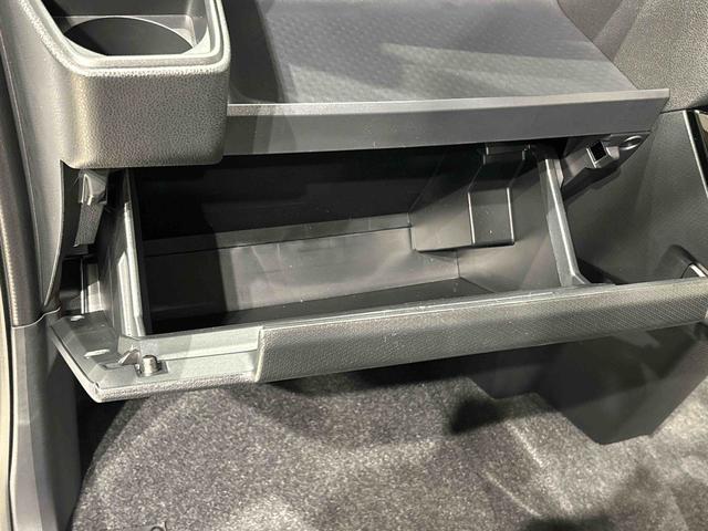 タントカスタムＲＳ　　両側パワースライドドア　ＬＥＤヘッドライトＬＥＤオートライト　パワースライドドアウェルカムオープン機能　電動パーキングブレーキ　運転席助手席シートヒーター　アルミホイール　キーフリーシステム　　オート電動格納式ドアミラー（広島県）の中古車