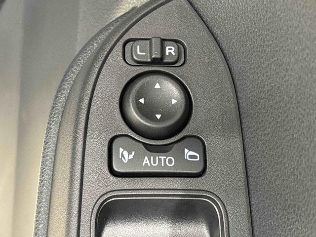 タントカスタムＲＳＬＥＤオートライト　パワースライドドアウェルカムオープン機能　オート電動格納式ドアミラー　助手席ロングスライド　助手席イージークローザー　アルミホイール　キーフリーシステム（広島県）の中古車