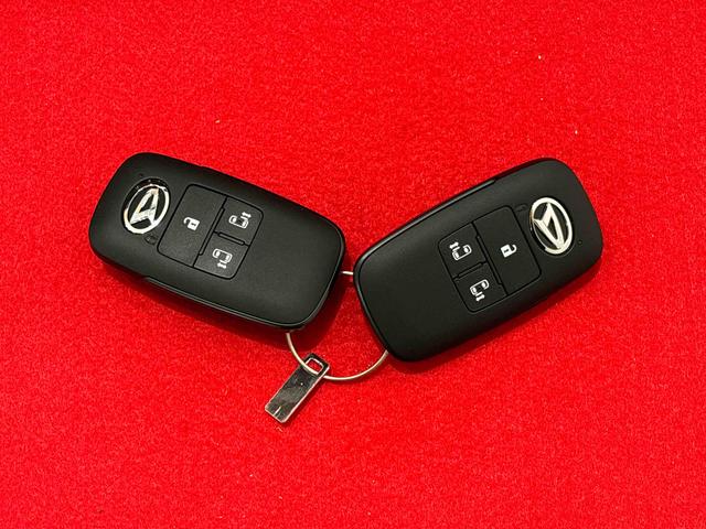 タントカスタムＲＳＬＥＤオートライト　パワースライドドアウェルカムオープン機能　オート電動格納式ドアミラー　助手席ロングスライド　助手席イージークローザー　アルミホイール　キーフリーシステム（広島県）の中古車