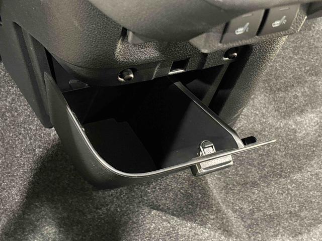 ムーヴキャンバスストライプスＧターボ　バックモニター対応　シートヒーターＬＥＤオートライト・フォグランプ　電動パーキングブレーキ　プッシュボタンスタート　セキュリティアラーム　バックカメラ　両側パワースライドドアウエルカムオープン機能　オート電動格納式ドアミラー（広島県）の中古車