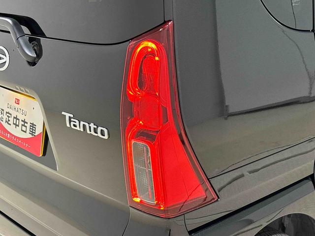 タントＸ　バックモニター対応　電動パーキングブレーキＬＥＤオートライト　パワースライドドアウェルカムオープン機能　電動格納式ドアミラー　助手席ロングスライド　助手席イージークローザー　　セキュリティアラーム　キーフリーシステム（広島県）の中古車