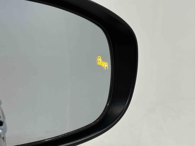 ロッキーG ナビ パノラマバックカメラ ETC ドライブレコーダーLEDヘッドランプ・フォグランプ 全車速追従機能付アダプティブクルーズコントロール レーンキープコントロール 17インチアルミホイル シートヒーター プッシュボタンスタート ブラインドスポットモニター(広島県)の中古車