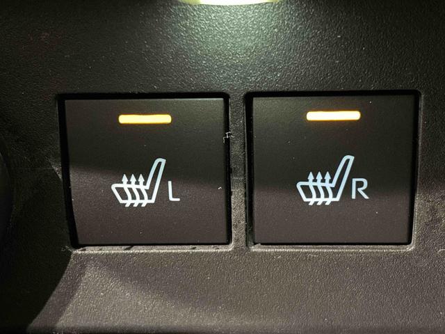 ロッキーG ナビ パノラマバックカメラ ETC ドライブレコーダーLEDヘッドランプ・フォグランプ 全車速追従機能付アダプティブクルーズコントロール レーンキープコントロール 17インチアルミホイル シートヒーター プッシュボタンスタート ブラインドスポットモニター(広島県)の中古車