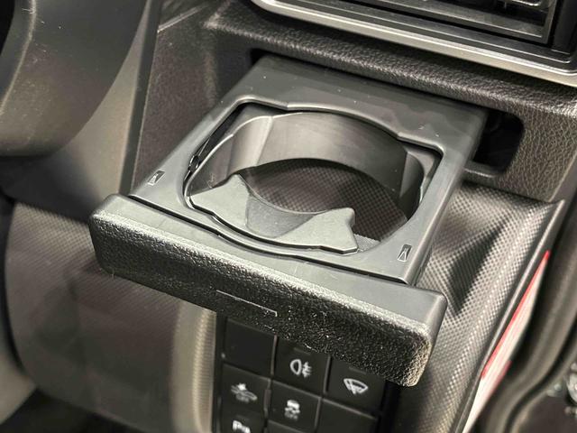 ロッキーG ナビ パノラマバックカメラ ETC ドライブレコーダーLEDヘッドランプ・フォグランプ 全車速追従機能付アダプティブクルーズコントロール レーンキープコントロール 17インチアルミホイル シートヒーター プッシュボタンスタート ブラインドスポットモニター(広島県)の中古車