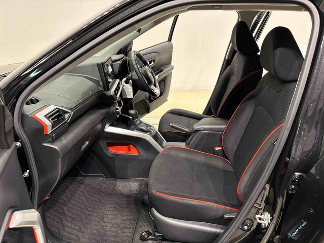 ロッキーG ナビ パノラマバックカメラ ETC ドライブレコーダーLEDヘッドランプ・フォグランプ 全車速追従機能付アダプティブクルーズコントロール レーンキープコントロール 17インチアルミホイル シートヒーター プッシュボタンスタート ブラインドスポットモニター(広島県)の中古車