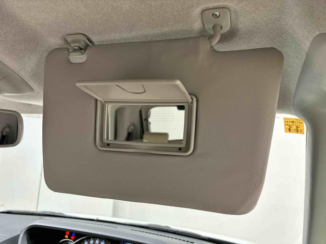 ムーヴキャンバスＧメイクアップリミテッド　ＳＡIIIＬＥＤヘッドランプ・フォグランプ　置き楽ボックス　オートライト　プッシュボタンスタート　セキュリティアラーム　パノラマモニター対応カメラ　両側パワースライドドア（広島県）の中古車