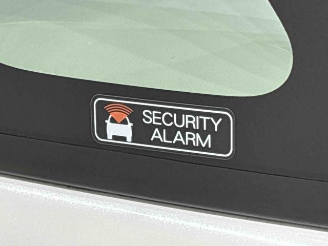 ムーヴキャンバスＧメイクアップリミテッド　ＳＡIIIＬＥＤヘッドランプ・フォグランプ　置き楽ボックス　オートライト　プッシュボタンスタート　セキュリティアラーム　パノラマモニター対応カメラ　両側パワースライドドア（広島県）の中古車