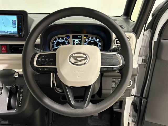 ムーヴキャンバスストライプスＧ　ナビゲーション　シートヒーターＬＥＤオートライト・フォグランプ　電動パーキングブレーキ　プッシュボタンスタート　セキュリティアラーム　バックカメラ　両側パワースライドドアウエルカムオープン機能　オート電動格納式ドアミラー（広島県）の中古車