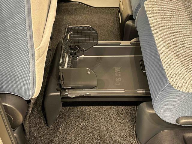 ムーヴキャンバスストライプスＧ　ナビゲーション　シートヒーターＬＥＤオートライト・フォグランプ　電動パーキングブレーキ　プッシュボタンスタート　セキュリティアラーム　バックカメラ　両側パワースライドドアウエルカムオープン機能　オート電動格納式ドアミラー（広島県）の中古車