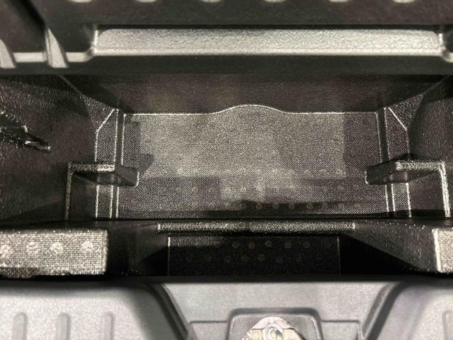 ムーヴキャンバスストライプスＧ　ナビゲーション　シートヒーターＬＥＤオートライト・フォグランプ　電動パーキングブレーキ　プッシュボタンスタート　セキュリティアラーム　バックカメラ　両側パワースライドドアウエルカムオープン機能　オート電動格納式ドアミラー（広島県）の中古車