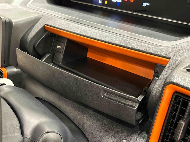 タントファンクロス　バックカメラ　電動パーキングブレーキ純正ナビ装着用アップグレードパック　電動パーキングブレーキ　オートブレーキホールド機能　リヤヒーターダクト　３６０°スーパーＵＶ＆ＩＲカットガラス　チルトステアリング　運転席シートリフター　キーフリー（広島県）の中古車