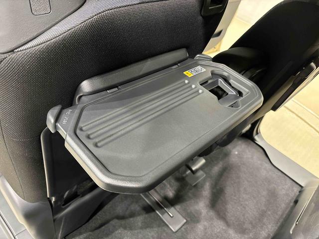 タントファンクロス　バックカメラ　電動パーキングブレーキ純正ナビ装着用アップグレードパック　電動パーキングブレーキ　オートブレーキホールド機能　リヤヒーターダクト　３６０°スーパーＵＶ＆ＩＲカットガラス　チルトステアリング　運転席シートリフター　キーフリー（広島県）の中古車