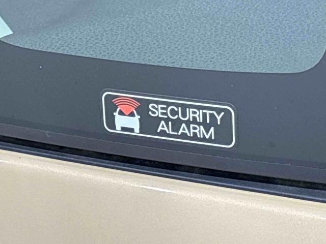 タントファンクロス　バックカメラ　電動パーキングブレーキ純正ナビ装着用アップグレードパック　電動パーキングブレーキ　オートブレーキホールド機能　リヤヒーターダクト　３６０°スーパーＵＶ＆ＩＲカットガラス　チルトステアリング　運転席シートリフター　キーフリー（広島県）の中古車