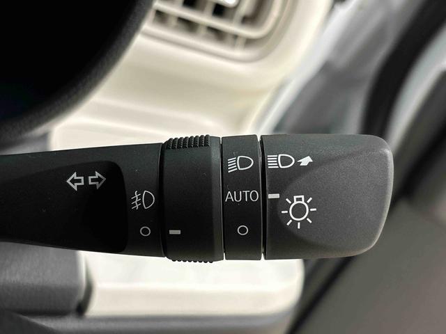 ムーヴキャンバスストライプスＧＬＥＤオートライト・フォグランプ　電動パーキングブレーキ　プッシュボタンスタート　セキュリティアラーム　バックカメラ　両側パワースライドドアウエルカムオープン機能　オート電動格納式ドアミラー（広島県）の中古車